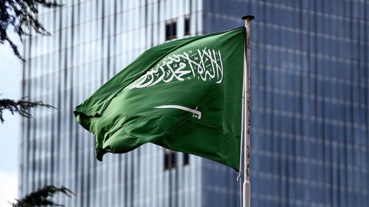 منع اليمنيين من العمل في مهن جديدة بالسعودية